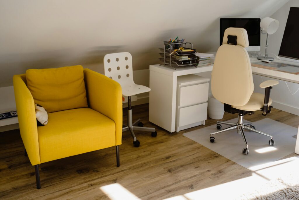 How to Choose the Right Office Chair in India (2026 Guide)