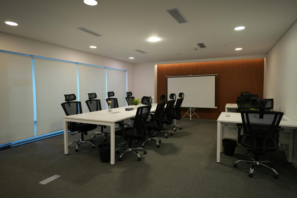 Best Ergonomic Chairs in India (2026) – Top Picks for Back Pain & Long Hours